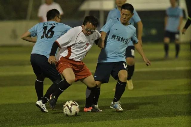 罗齐尔34分热火克尼克斯3连胜 火箭不敌森林狼